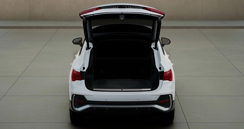 Audi Q3 Sportback cena 182600 przebieg: 10, rok produkcji 2024 z Sieniawa małe 79